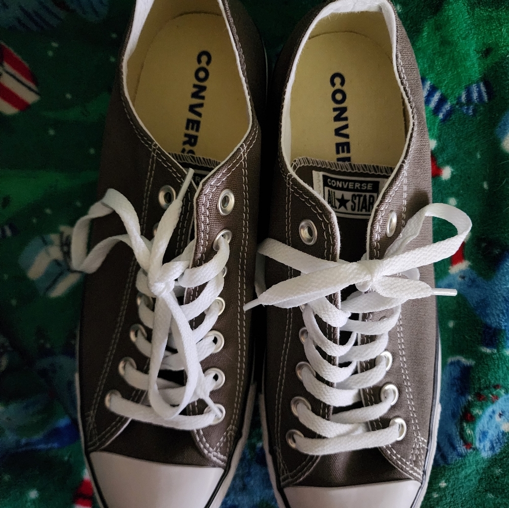 Converse Chuck Taylor Low-Tops, Charcoal